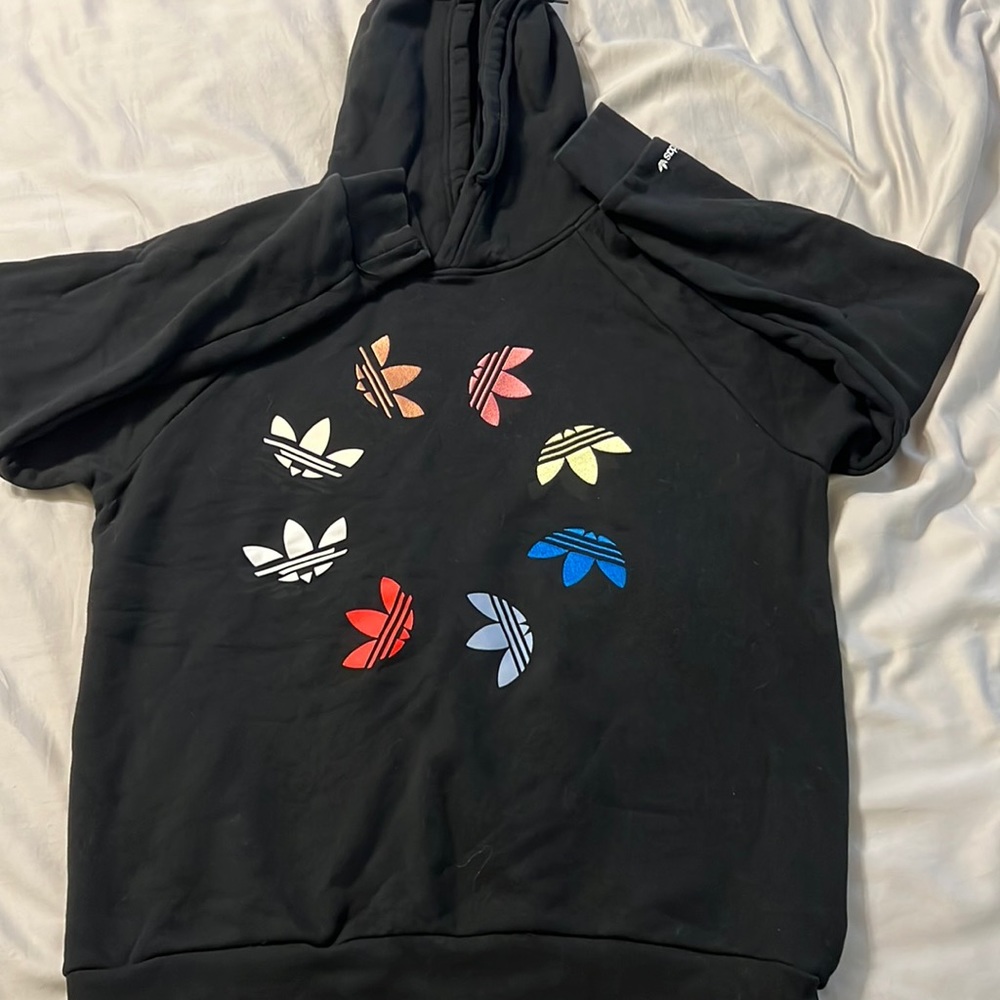 L Adidas hoodie